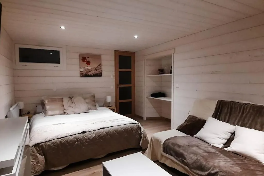 Une Maison Savoyarde A Orelle Acces Val Thorens Feriehus